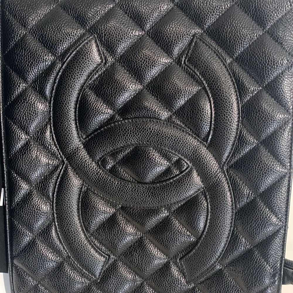 CHANEL Caviar Leather Black Quilted Silver Medallion Tote Bag Classic Luxury Y2K